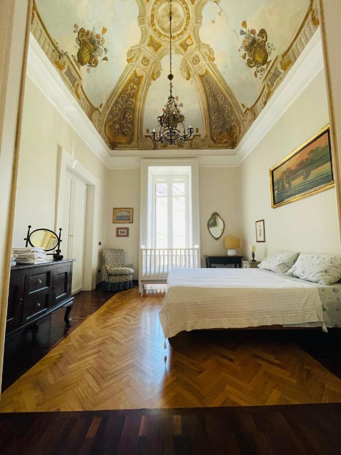 Appartamento Sul Teatro San Carlo Неаполь Экстерьер фото