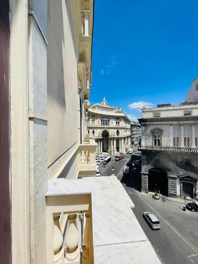 Appartamento Sul Teatro San Carlo Неаполь Экстерьер фото