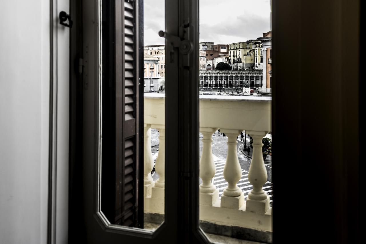 Appartamento Sul Teatro San Carlo Неаполь Экстерьер фото